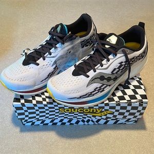 Saucony Men's Endorphin Speed 2 Running Shoes